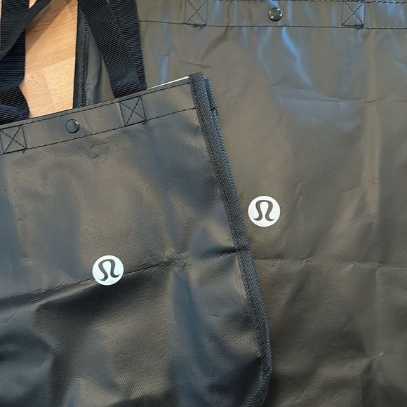 Bundle 2 Lululemon Reusable Shopping Gift Bag Totes Large & Small Black white - Picture 6 of 6